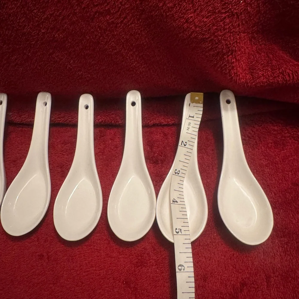 White Porcelain Teacups and Chinese Soup Spoons Set